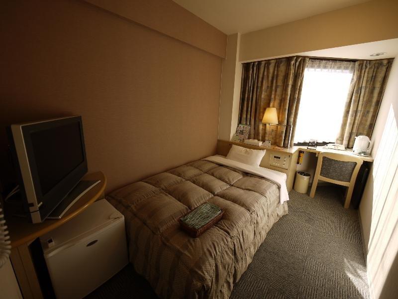 Hotel Route-Inn Grand Tokyo Toyocho Екстер'єр фото